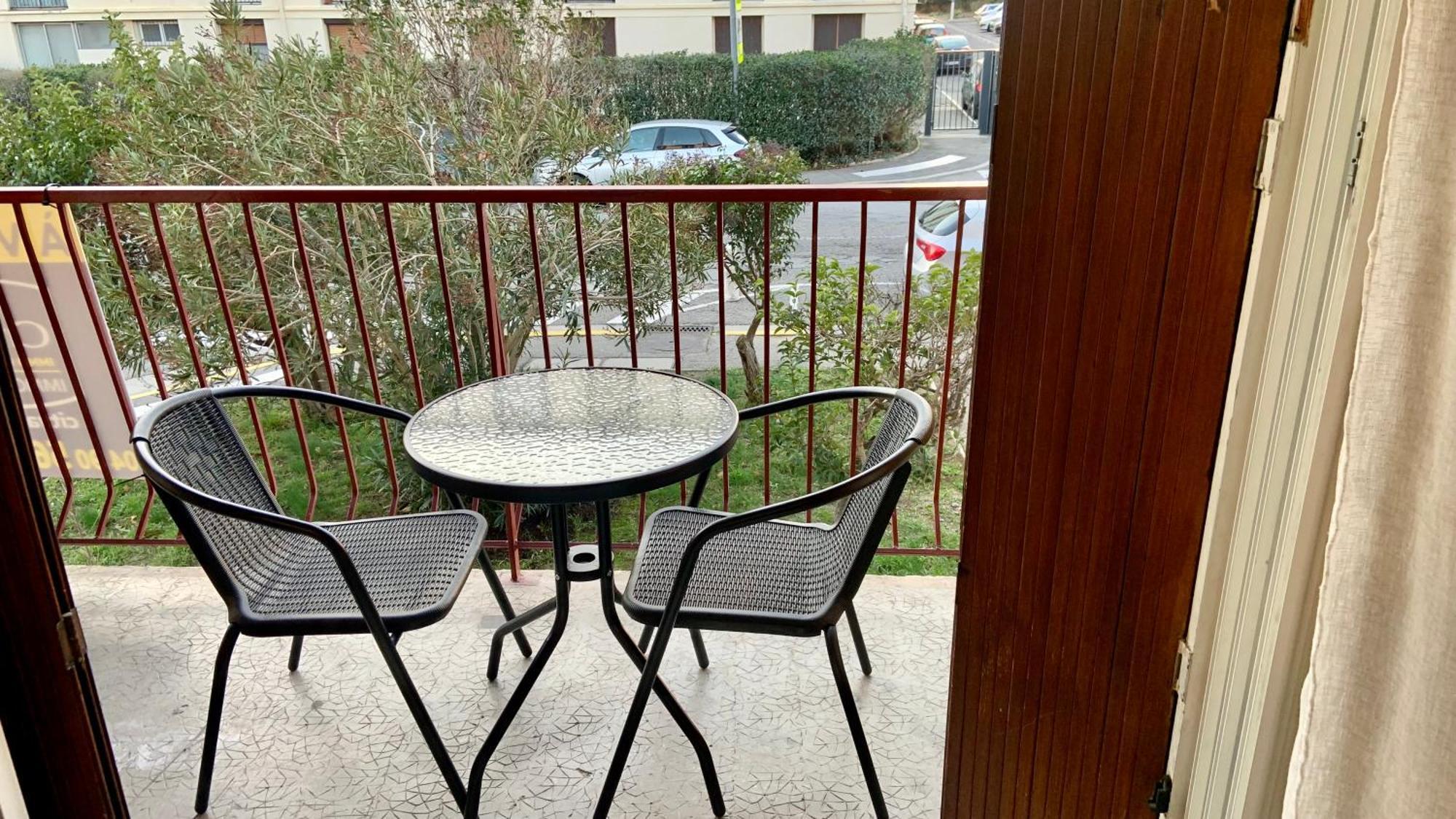 Appart Cosy Sur Salon De Provence Exterior foto
