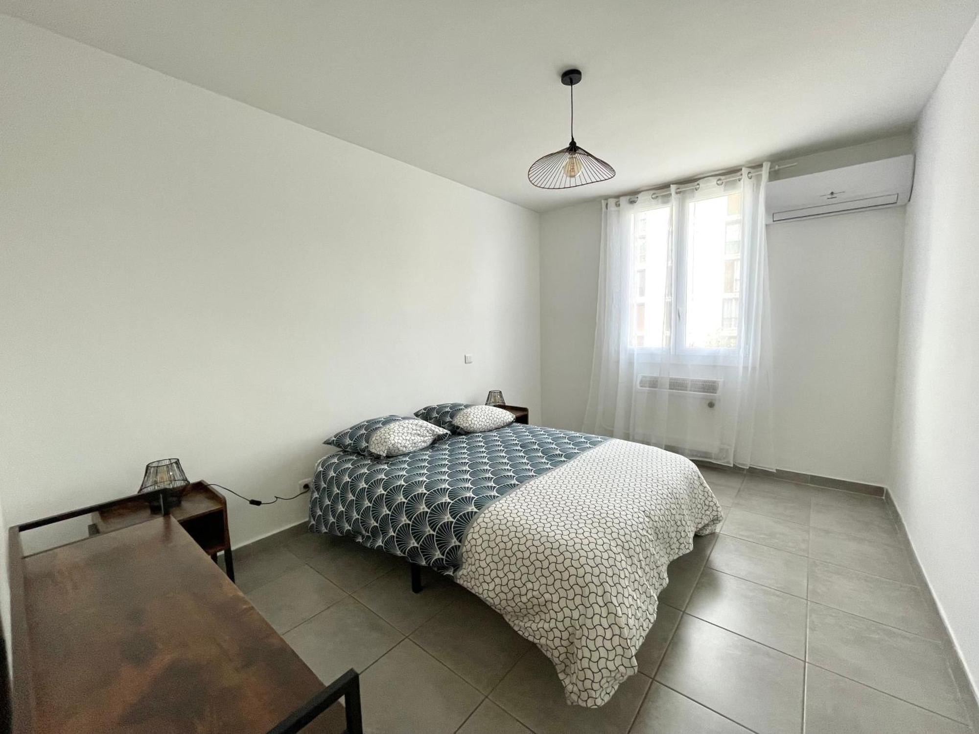 Appart Cosy Sur Salon De Provence Exterior foto